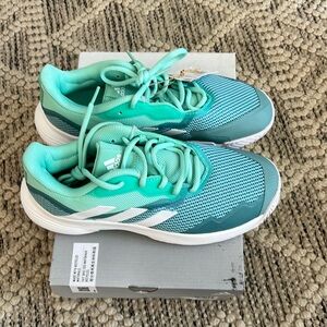 New Adidas CourtJam Control